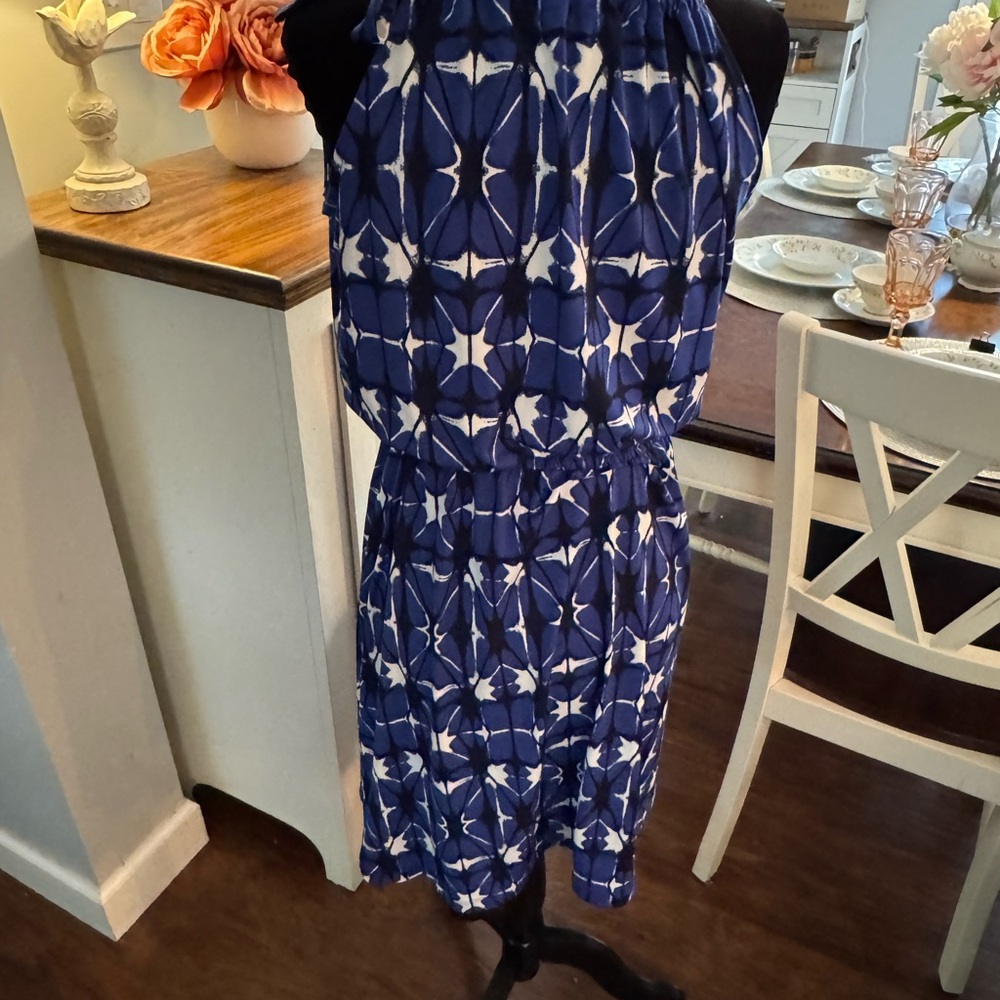 Small Banana Republic knee length dress - Picture 3 of 6
